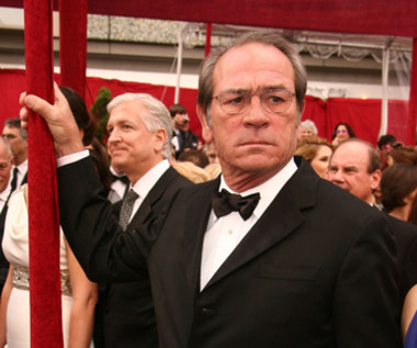 Tommy Lee Jones: Gwiazdor o zmęczonej twarzy