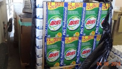 Tony soli przemysłowej zamiast proszku do prania. Fałszywy towar miał trafić do Szwecji 