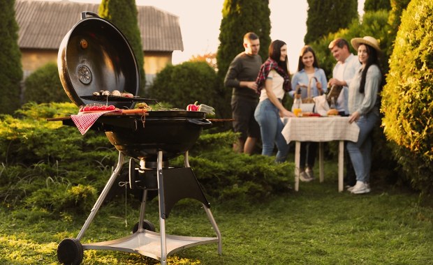 TOP 5 grilli gazowych na wyjątkowe spotkania z bliskimi 