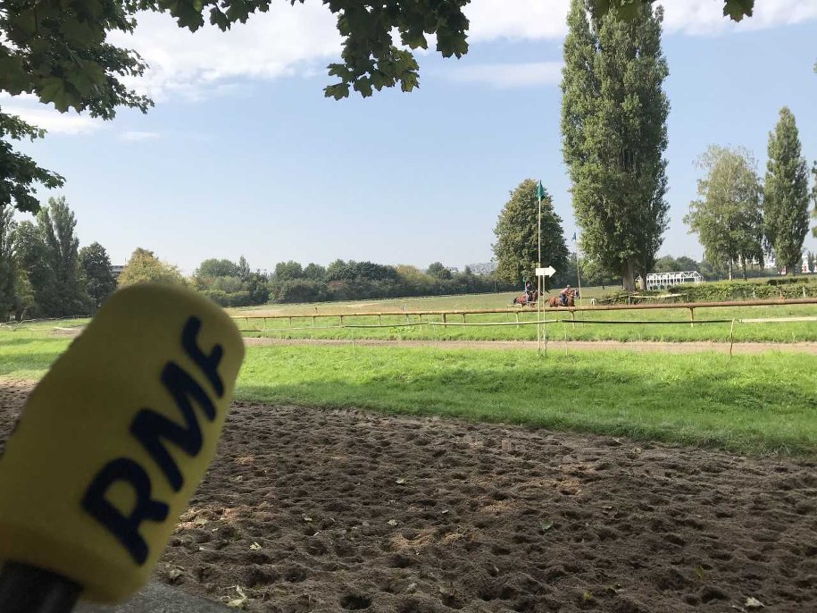 Tor treningowy na Torze Wyścigów Konnych Służewiec w Warszawie /Fot. Michał Dobrołowicz /RMF FM