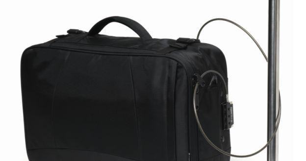 Torba na laptop, torba kabinowa MetroSafe 400 /materiały prasowe