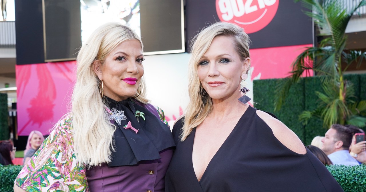 Tori Spelling, Jennie Garth /Rachel Luna /Getty Images