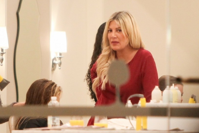 Tori Spelling w poważnych kłopotach. Gwiazda „Beverly Hills, 90210” nie ma za co żyć?