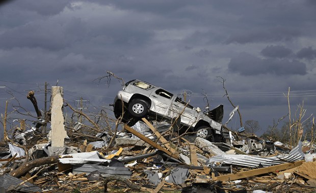 Tornado w USA. Rośnie liczba ofiar, "niewiarygodne zniszczenia"