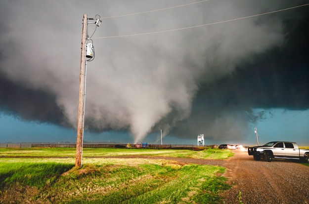 ​Tornada przeszły przez Oklahomę. Kilkunastu rannych, 100 domów zniszczonych