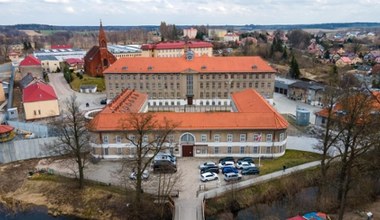 Tortury, podduszanie i podtapianie w zakładzie karnym? Wstrząsający raport