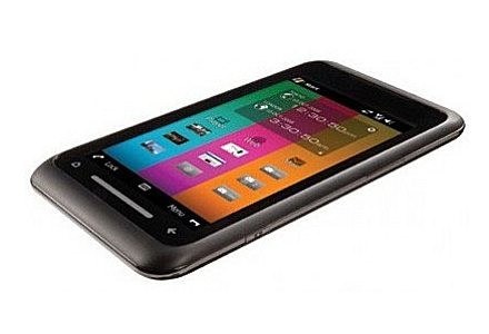 Toshiba TG01 - godny konkurent iPhone'a i innych smartfonów /materiały prasowe