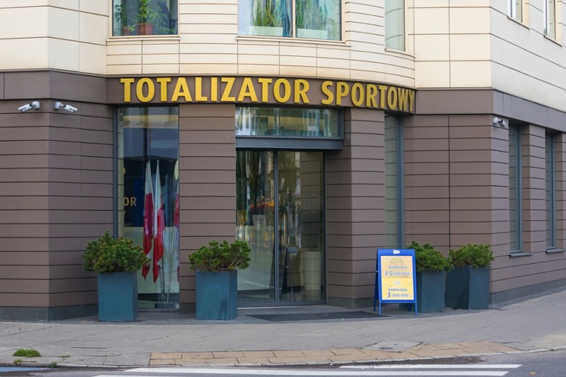 Totalizator Sportowy pobił finansowe rekordy / Arkadiusz Ziolek /East News