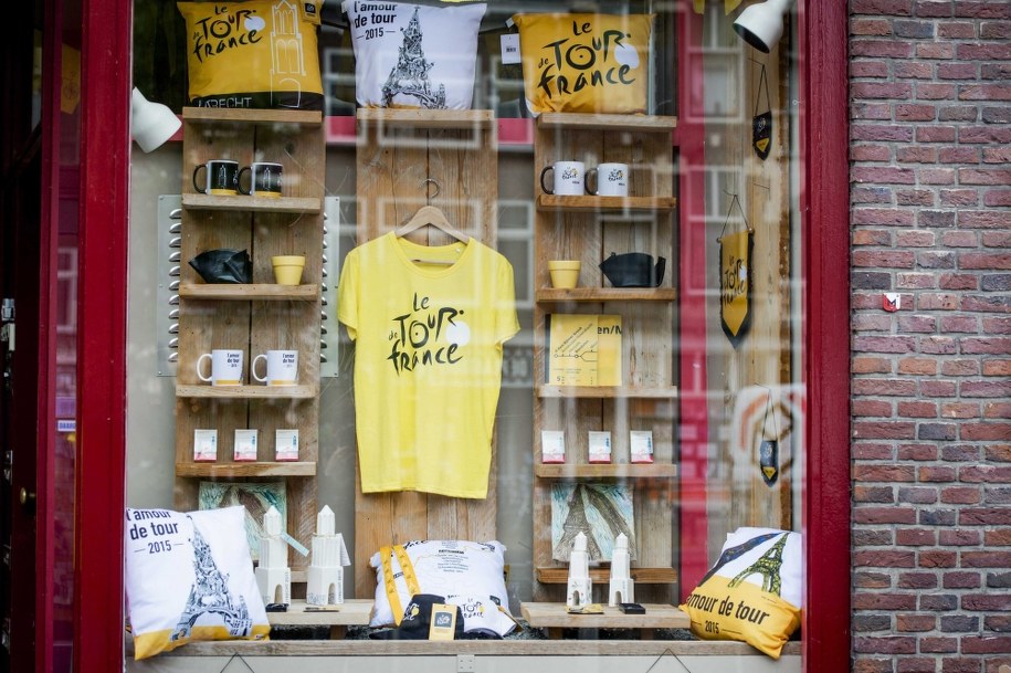 Tour de France rozpocznie się w holenderskim Utrechcie. Jak widać na zdjęciu, miasto żyje już zbliżającym się wyścigiem /ROBIN VAN LONKHUIJSEN /PAP/EPA