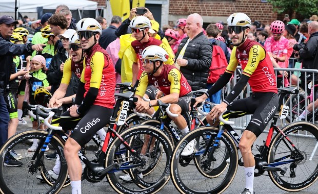 Tour de France: Zuchwała kradzież i błyskawiczny zwrot akcji! 
