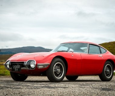 Toyota 2000GT - historia legendy