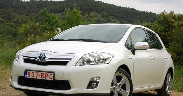 Toyota auris HSD /INTERIA.PL