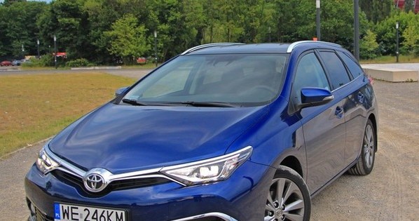 Toyota Auris to drugi najchętniej wybierany kompakt /INTERIA.PL