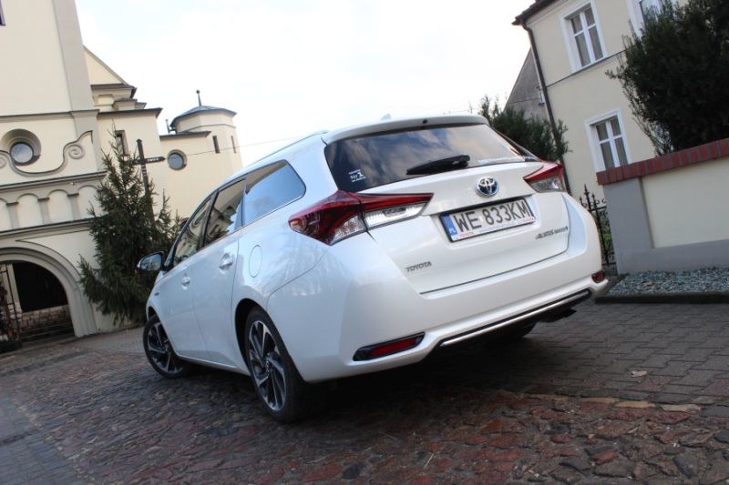 Toyota Auris Touring Sports Hybrid /INTERIA.PL