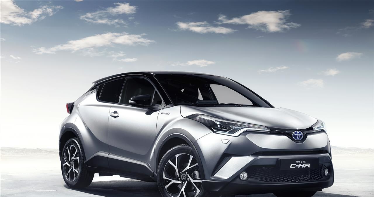 Toyota C-HR - jeden z modeli hybrydowych /Informacja prasowa