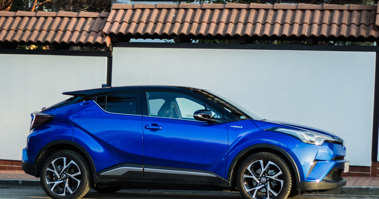 Toyota C-HR jest jednym z modeli zbudowanych na platformie TNGA /INTERIA.PL