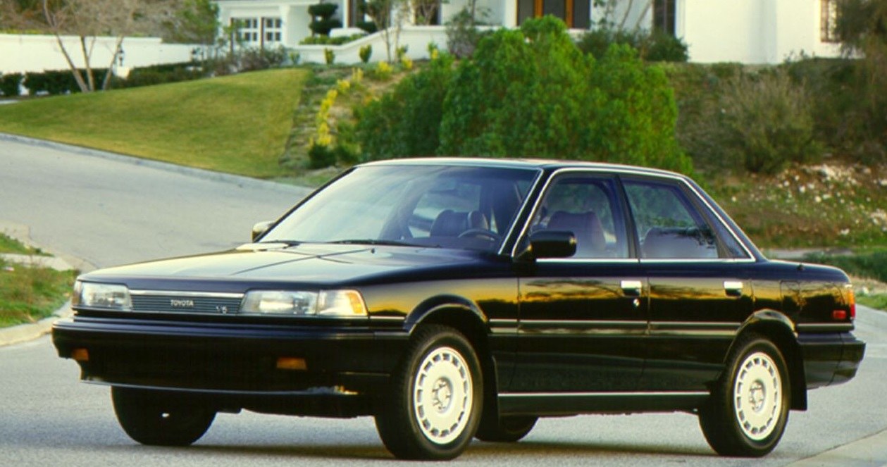 Toyota Camry z 1987 /Informacja prasowa