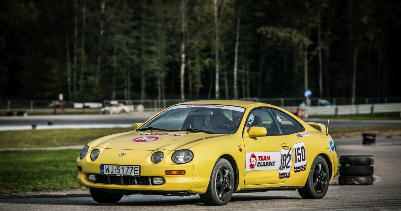 Toyota Celica VI /