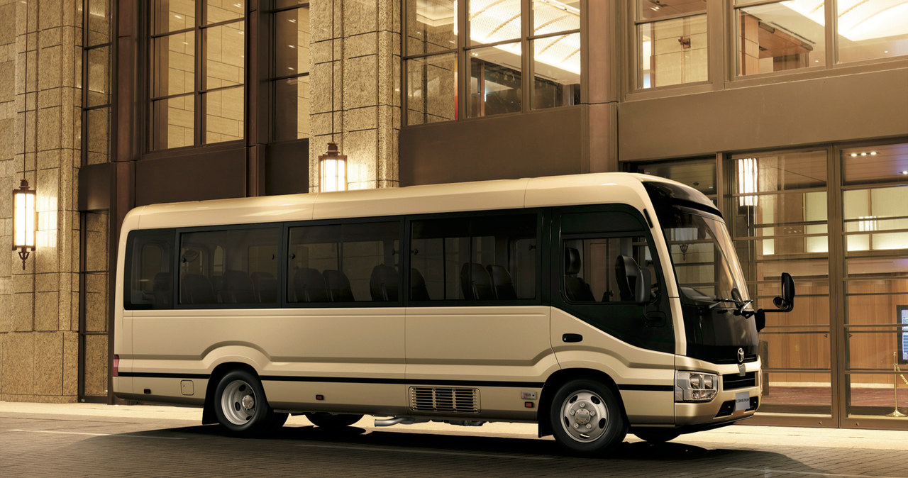 Toyota Coaster /Informacja prasowa