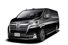 Toyota Granace - nowy van w rodzinie