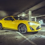 Toyota GT 86. 46 cm nad asfaltem...