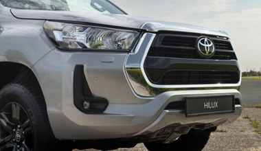 Toyota Hilux jest na rynku pół wieku. Ale takiej wersji jeszcze nie było