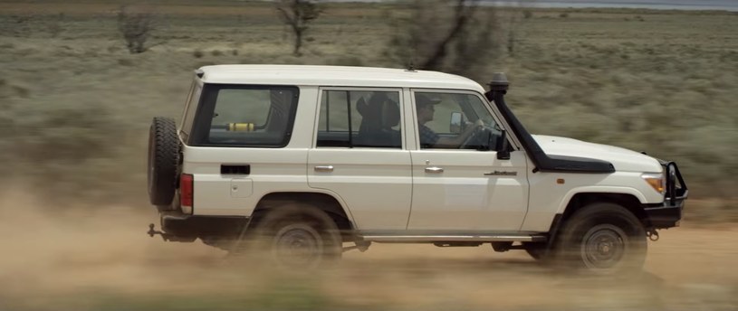 Toyota Land Cruiser to najpopularniejsze auto na Outbacku /Informacja prasowa