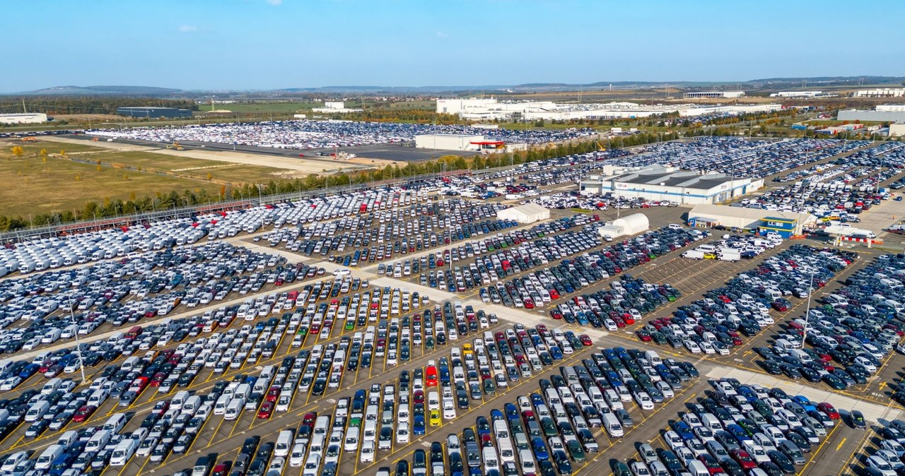 Toyota otworzyła w Czechach nowe centrum logistyczne. Samochody szybciej trafią do klientów. /materiały prasowe