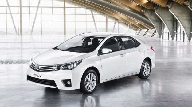 Toyota podkreśla, że nadwozie nowej Corolli ma węższe szczeliny między elementami - różnice sięgają od 0,1 do 0,9 mm. Współczynnik oporu powietrza spadł z 0,29 do 0,27. /Toyota