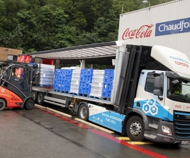 Toyota pracuje nad paliwem przyszłości. Pomoże Coca-Cola