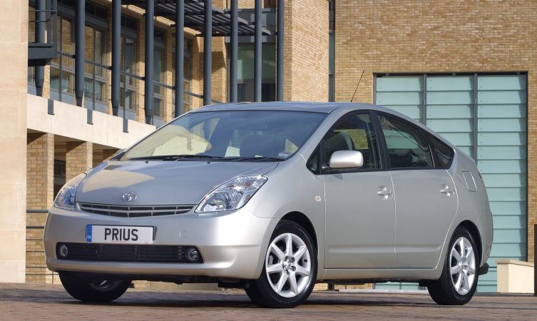 Toyota Prius drugiej generacji /Informacja prasowa