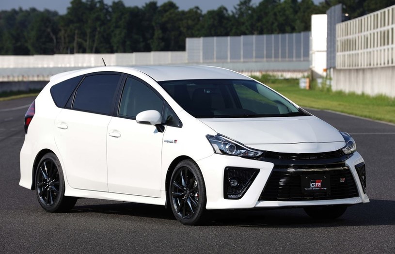 Toyota Prius GR Sport /Informacja prasowa