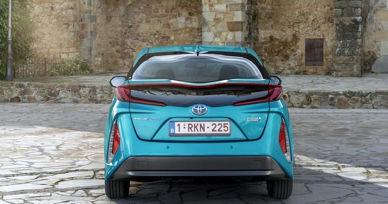 Toyota Prius Plug-In /Informacja prasowa