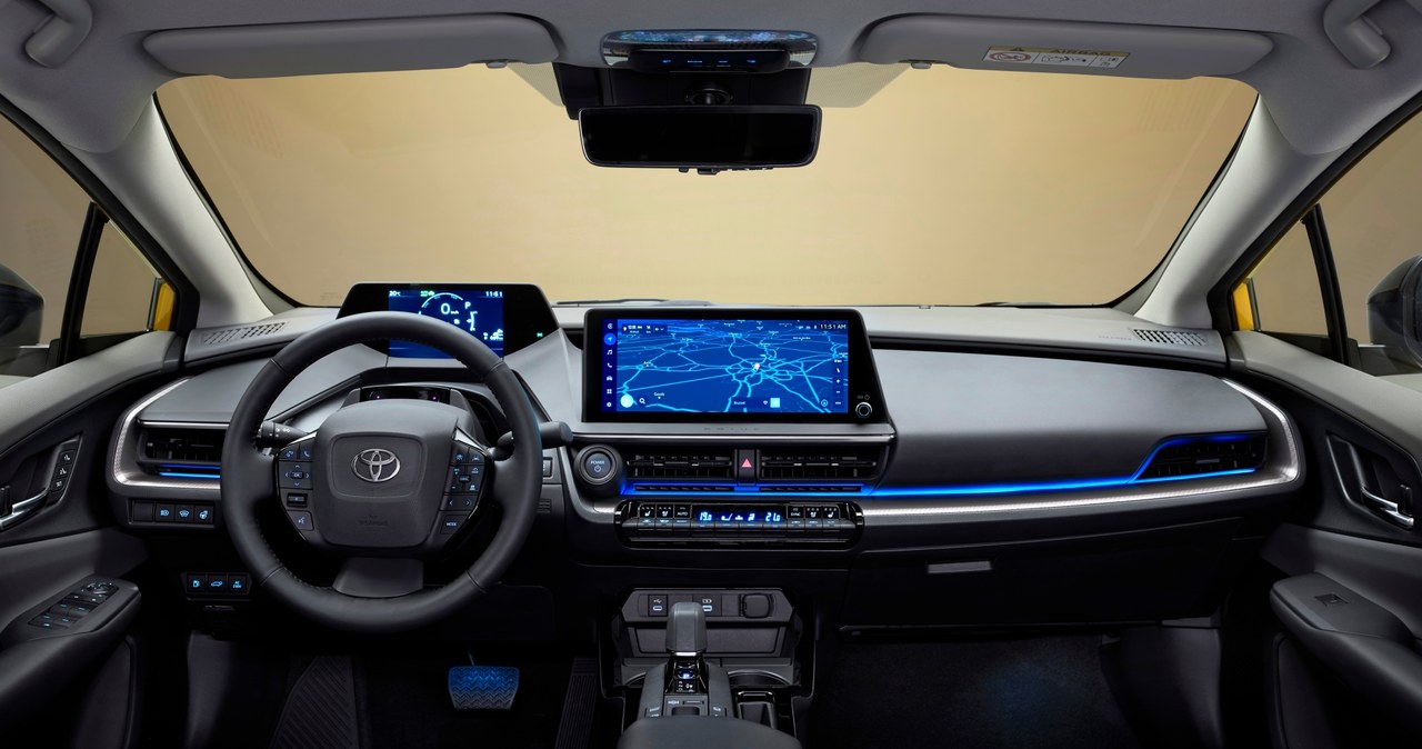 Toyota Prius V /materiały prasowe