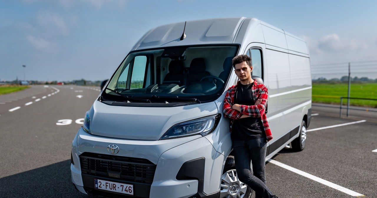 Toyota Proace Max dołącza do oferty samochodów użytkowych japońskiej marki /Maciej Pruszyński /