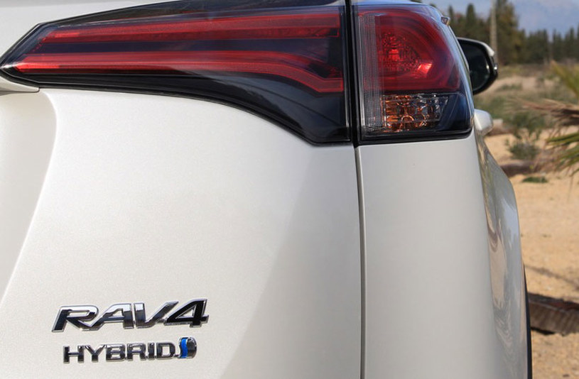 Toyota RAV4 Hybrid /Informacja prasowa