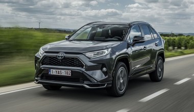 Toyota RAV4 z sukcesem w Polsce. Magiczna bariera przebita