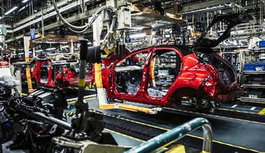 Toyota rozpoczyna produkcję Yarisa w Czechach. Z polskim napędem 