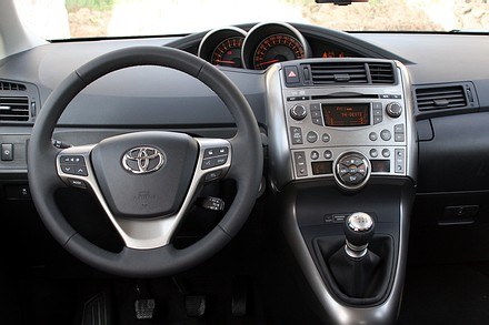 Toyota verso /INTERIA.PL