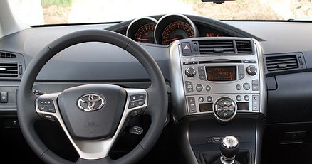 Toyota verso /INTERIA.PL