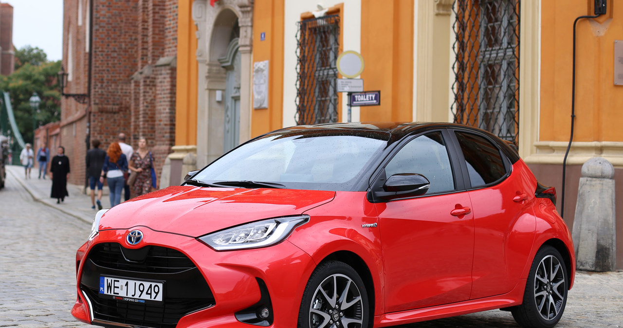 Toyota Yaris to klasyczny, ale ciekawie wystylizowany miejski hatchback /materiały promocyjne