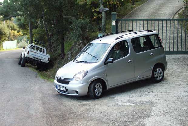 Toyota Yaris Verso (kliknij) /INTERIA.PL