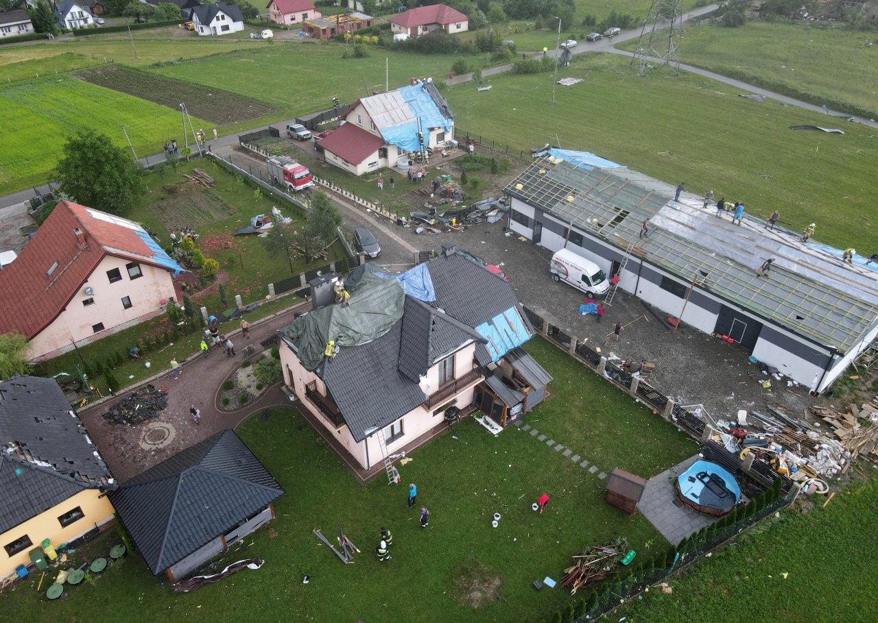 Trąba powietrzna i gradobicia w Małopolsce. Wniosek o uznanie 4 miejscowości za miejsca noszące znamiona klęski żywiołowej