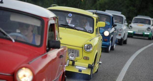 Trabant stał się samochodem kultowym /AFP