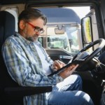 Tracą pracę, bo nie znają języka. Tysiące kierowców już zdjęto z tras