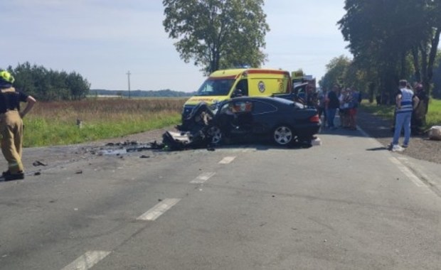 Tragedia koło Płocka. W wypadku zginęli młodzi ludzie, mieli 21 i 16 lat