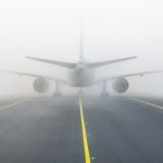 "Tragedia". Mgła sparaliżowała lotnisko w Balicach