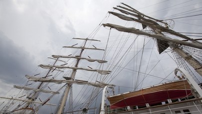 Tragedia na "Darze Młodzieży". Uczelnia publikuje oświadczenie, prokuratura czeka na wyniki sekcji