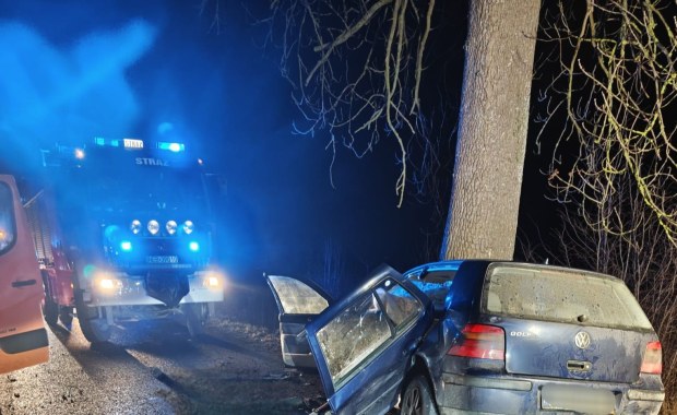 Tragedia na drodze w Warmińsko-Mazurskiem. Dwóch mężczyzn nie żyje