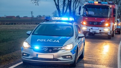 Tragedia na krajowej "74". W wypadku zginął kierowca osobówki